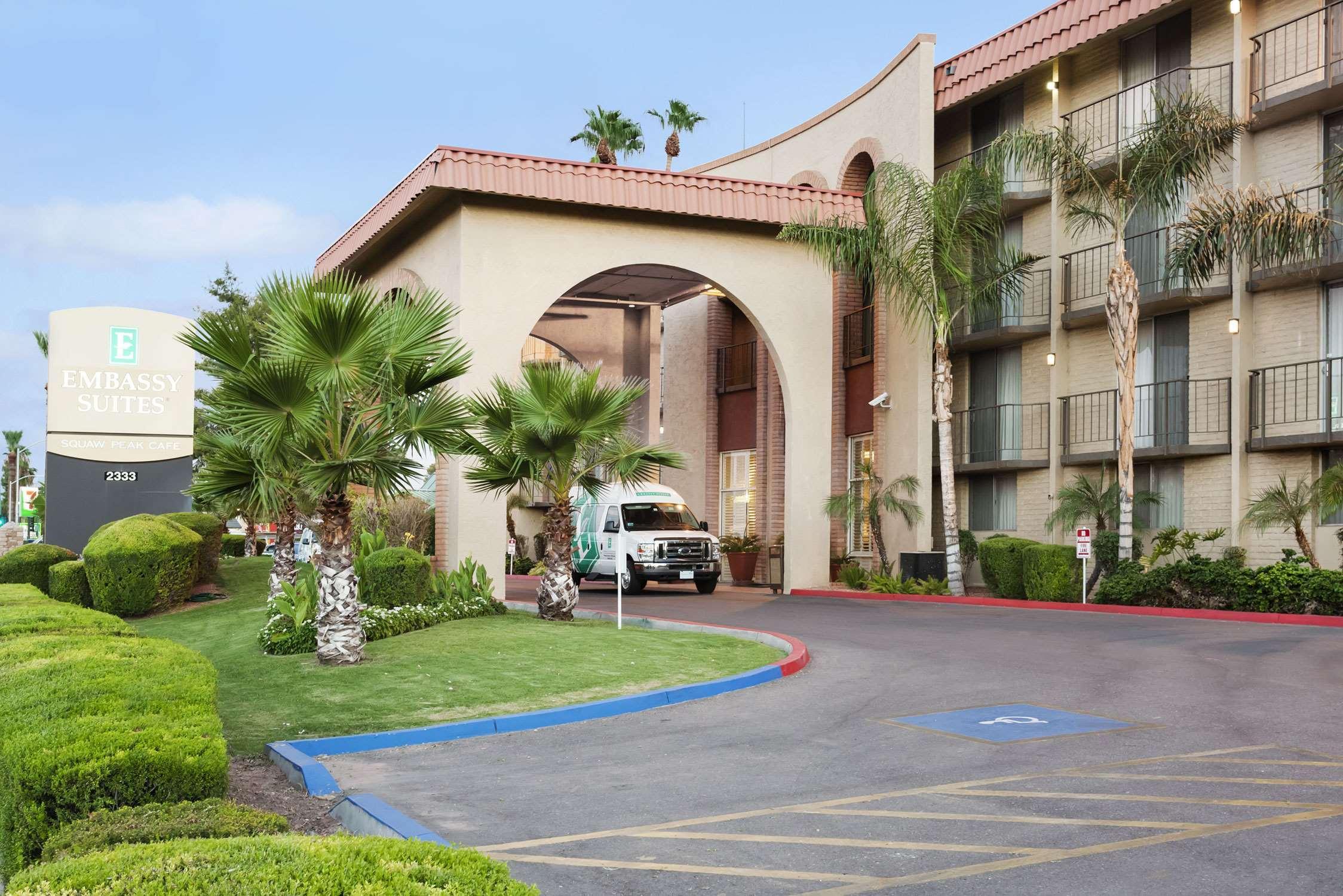 Embassy Suites Phoenix Airport At 24Th Street Exterior foto